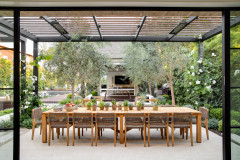 15 Ways to Create a Beautiful Outdoor Dining Space