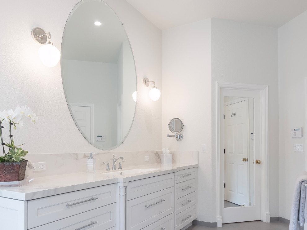 Sophisticated Serenity