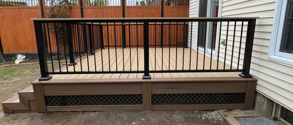 Azek Weathered Teak and English Walnut pvc