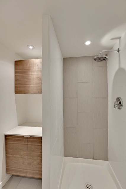 Halifax St modern-bathroom