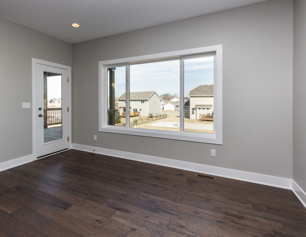 Home design - transitional home design idea