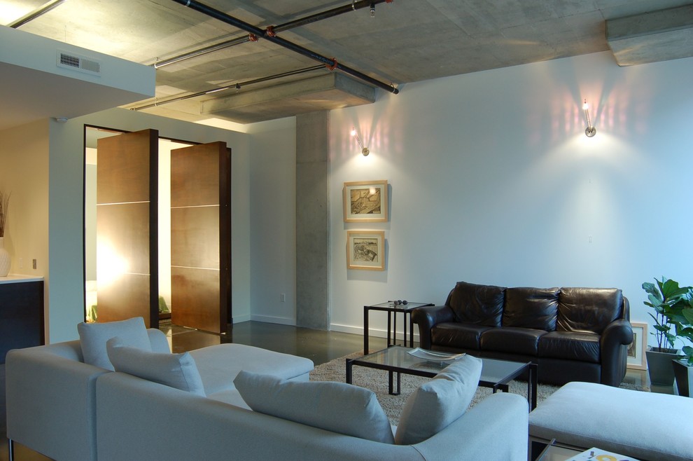 Inspiration for a modern living room in Kansas City.