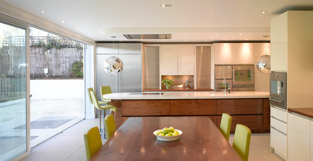 Brown Case Study contemporary-kitchen
