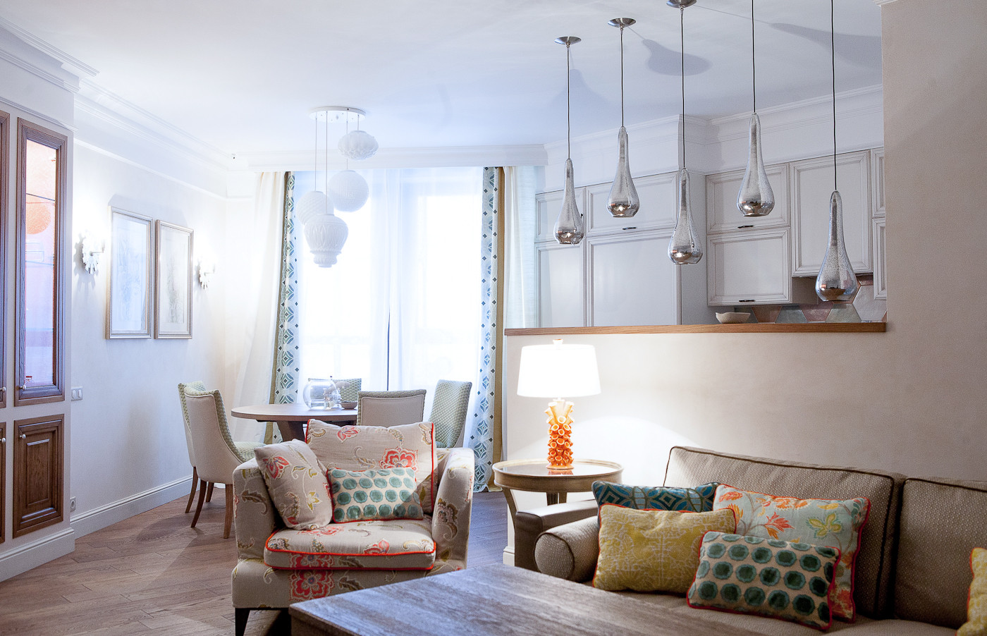 Гостиная в жк" Золотые ключи"