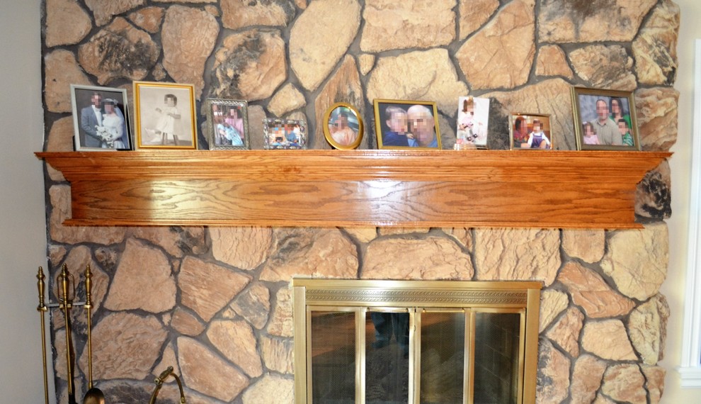 Inspiration for a transitional home design remodel in Chicago