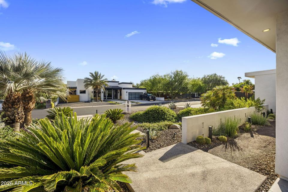 Paradise Valley, AZ 4 Bedroom, 3.5 Bath