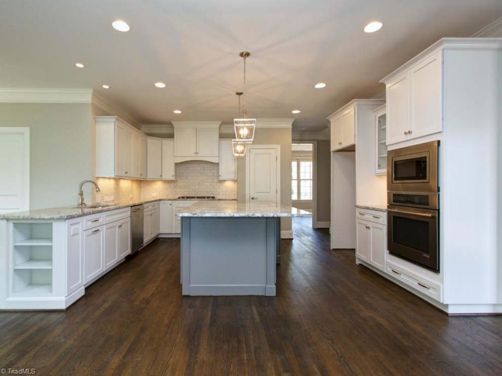 Inspiration for a transitional kitchen remodel in Raleigh