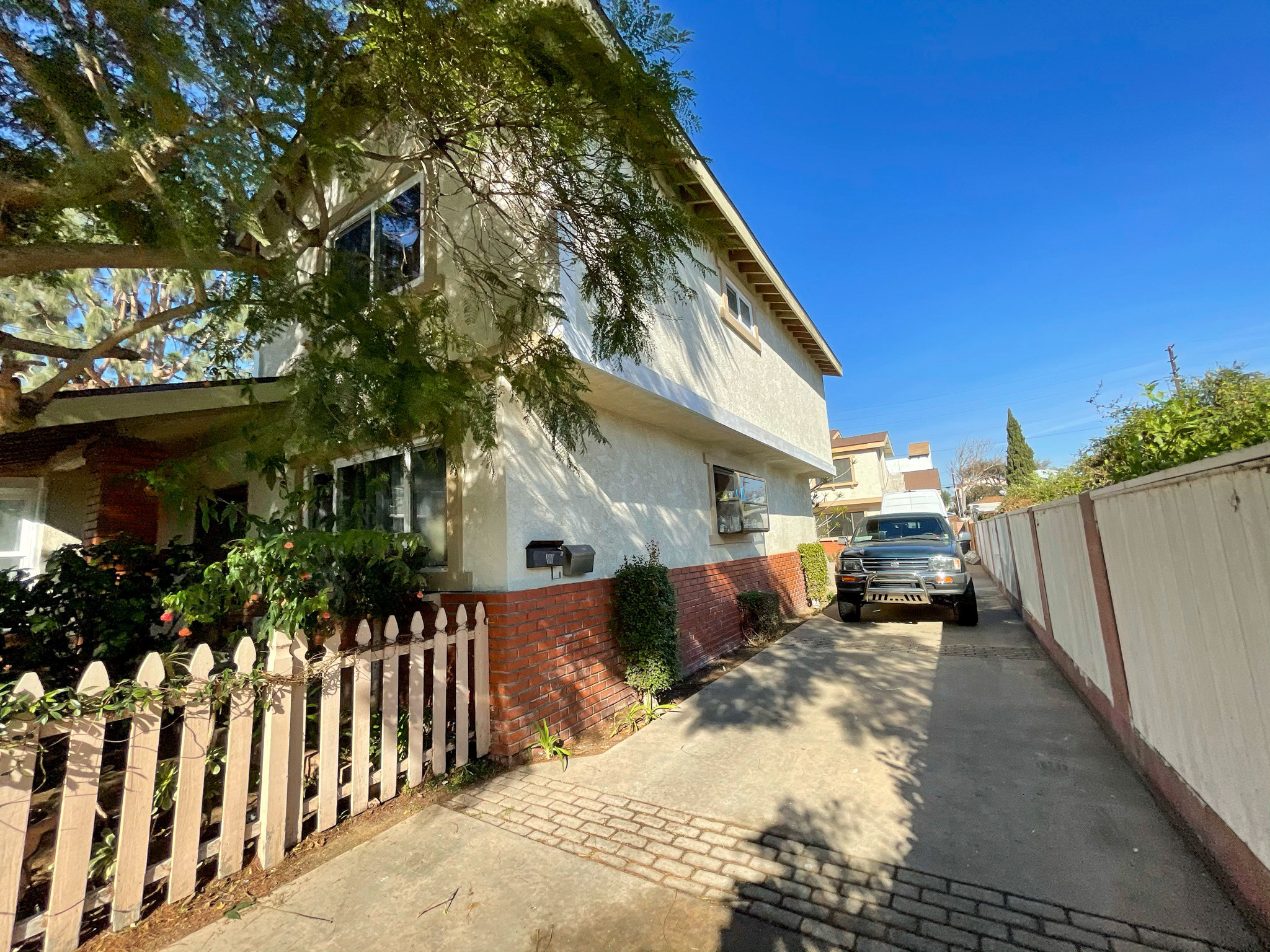Two on a Lot Townhome-Redondo Beach