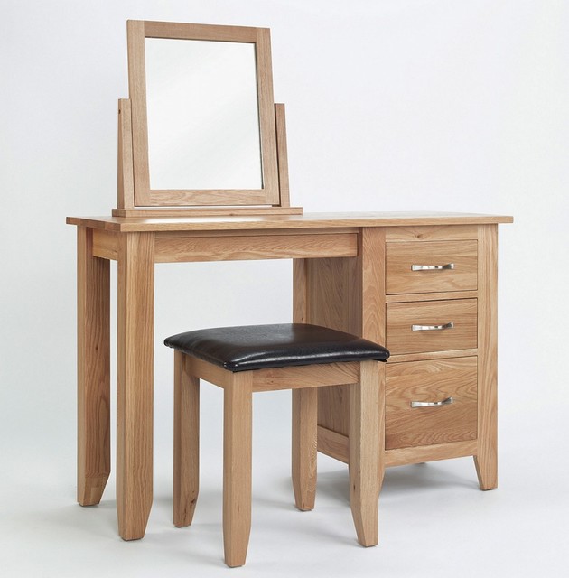 Bonsoni Sherborne Oak Pedestal Dressing Table - Made of a High Quality Grade of