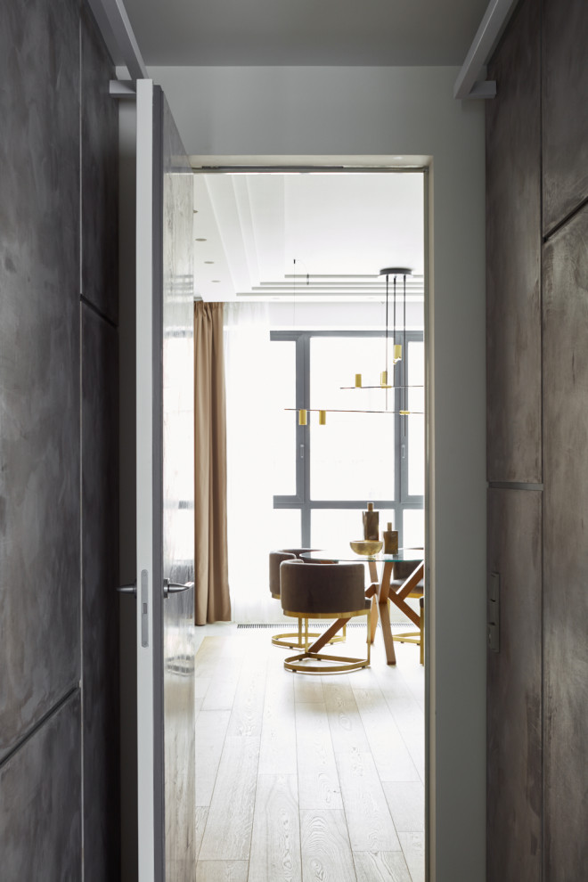 м Пироговская