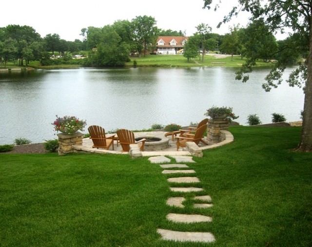 Traditional Patio traditional-patio