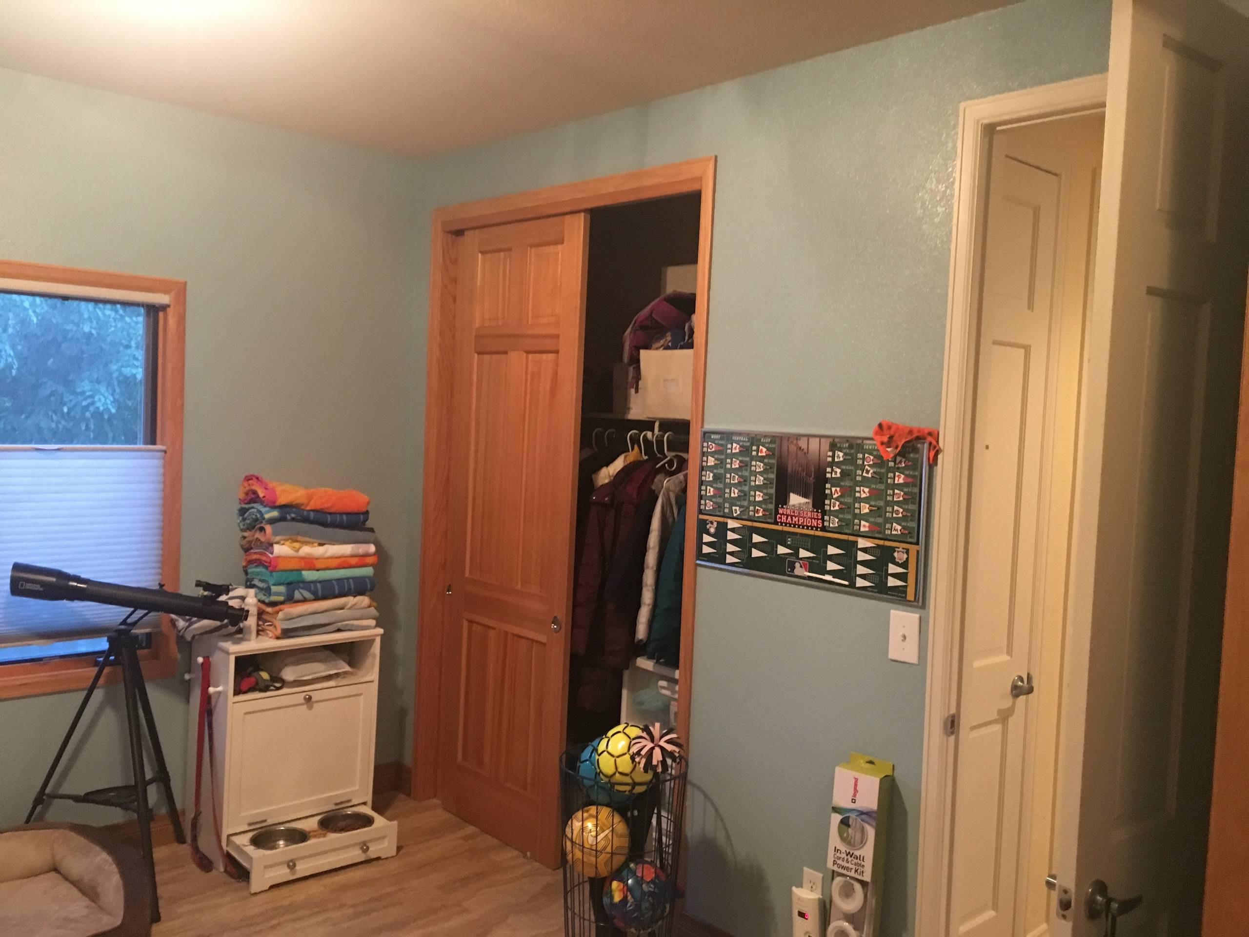 Calm Laundry/Mudroom