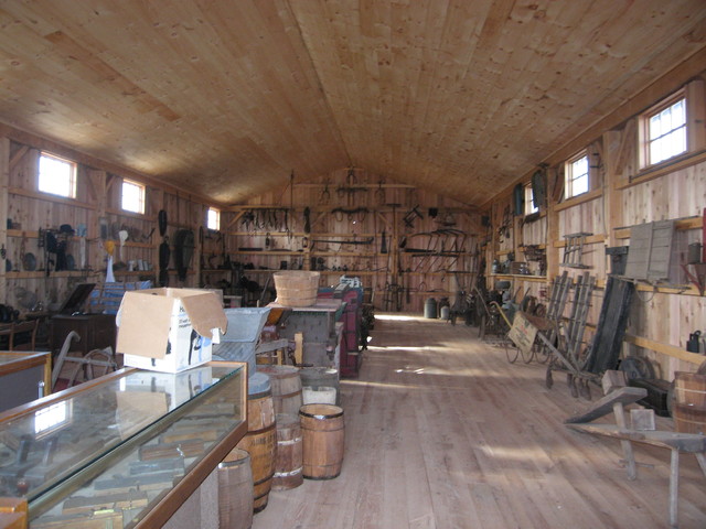 Antique Barn - Roxbury, CT rustikal