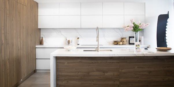 Kitchen - transitional kitchen idea