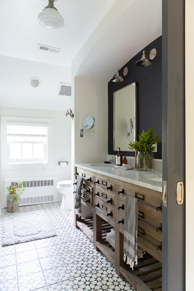 Bathroom - transitional bathroom idea in Chicago