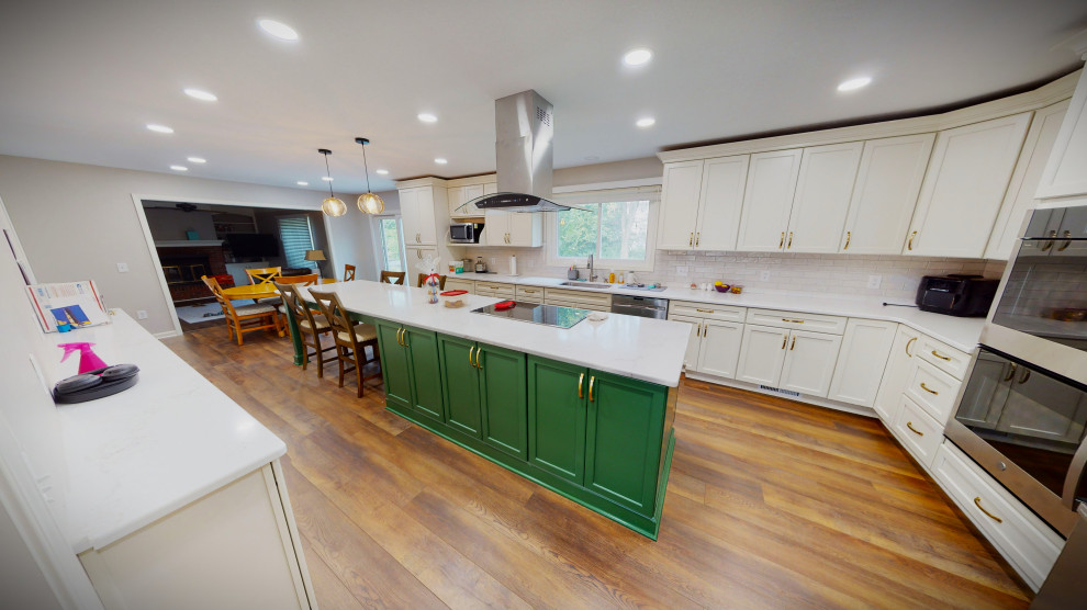 SUMMER DRIVE Kitchen remodel Modern Kitchen Other by Castleton