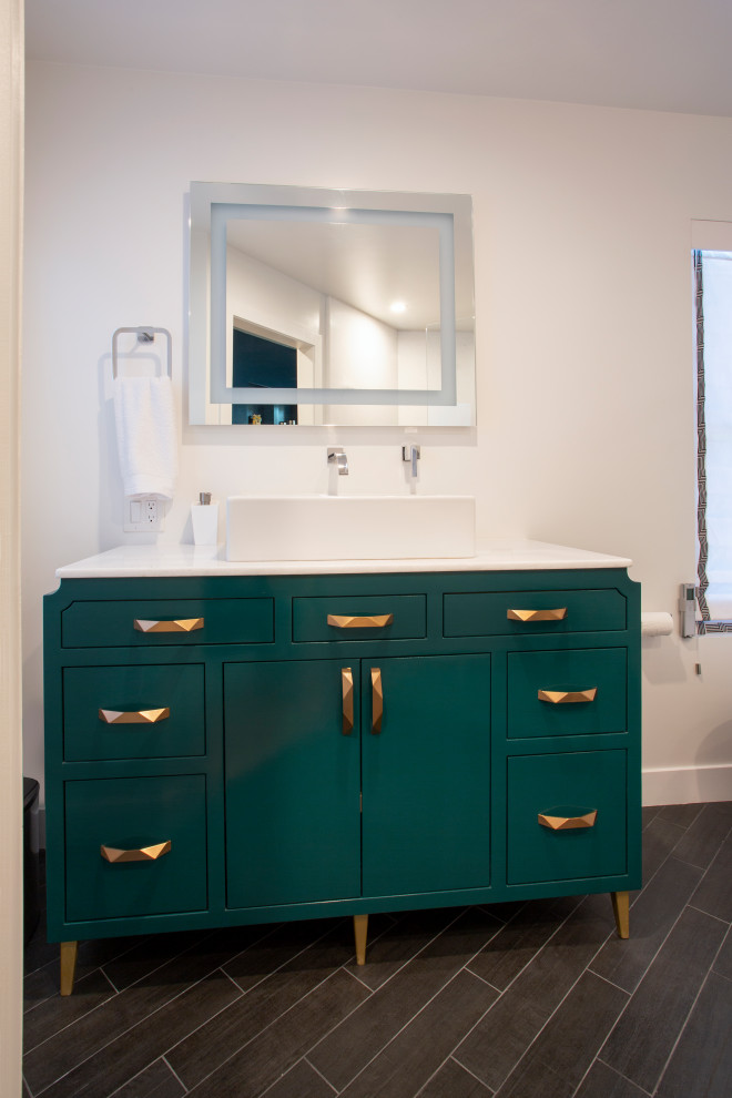 Inspiration for a medium sized classic ensuite bathroom in San Francisco with freestanding cabinets, green cabinets, a corner shower, a bidet, stone slabs, white walls, slate flooring, a vessel sink, marble worktops, black floors, an open shower, white worktops, a wall niche, a single sink and a freestanding vanity unit.