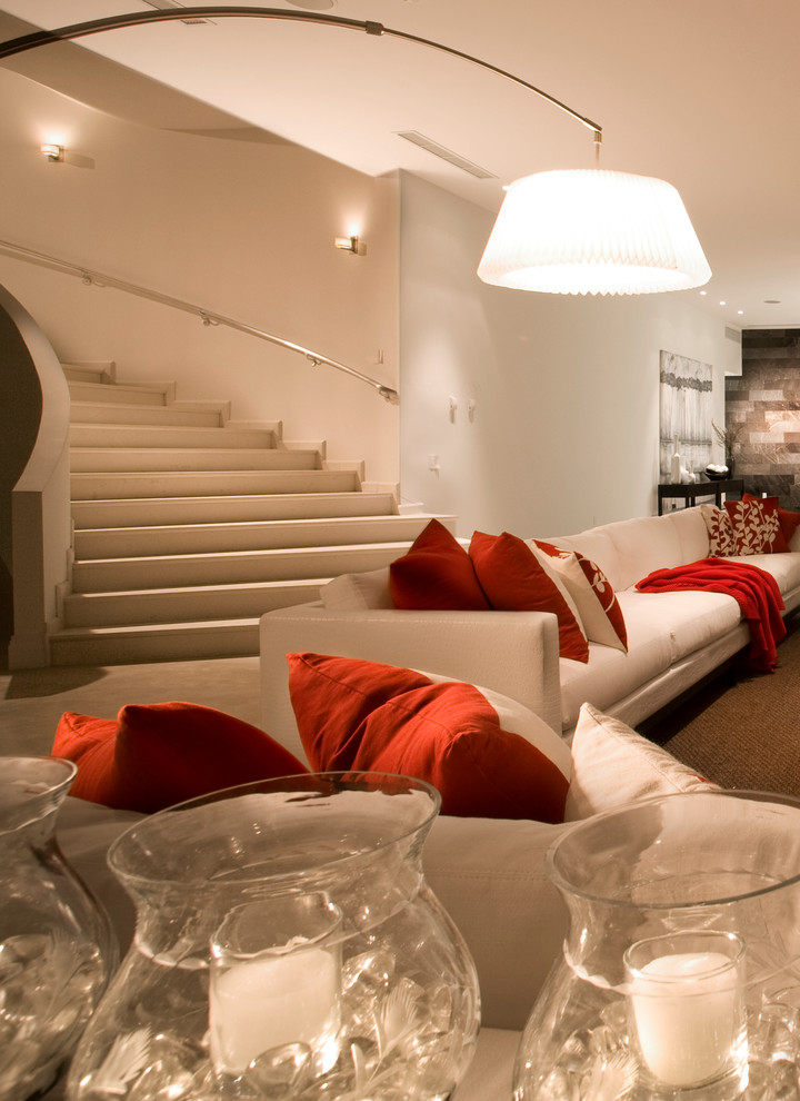 Inspiration for a transitional home design remodel in Miami