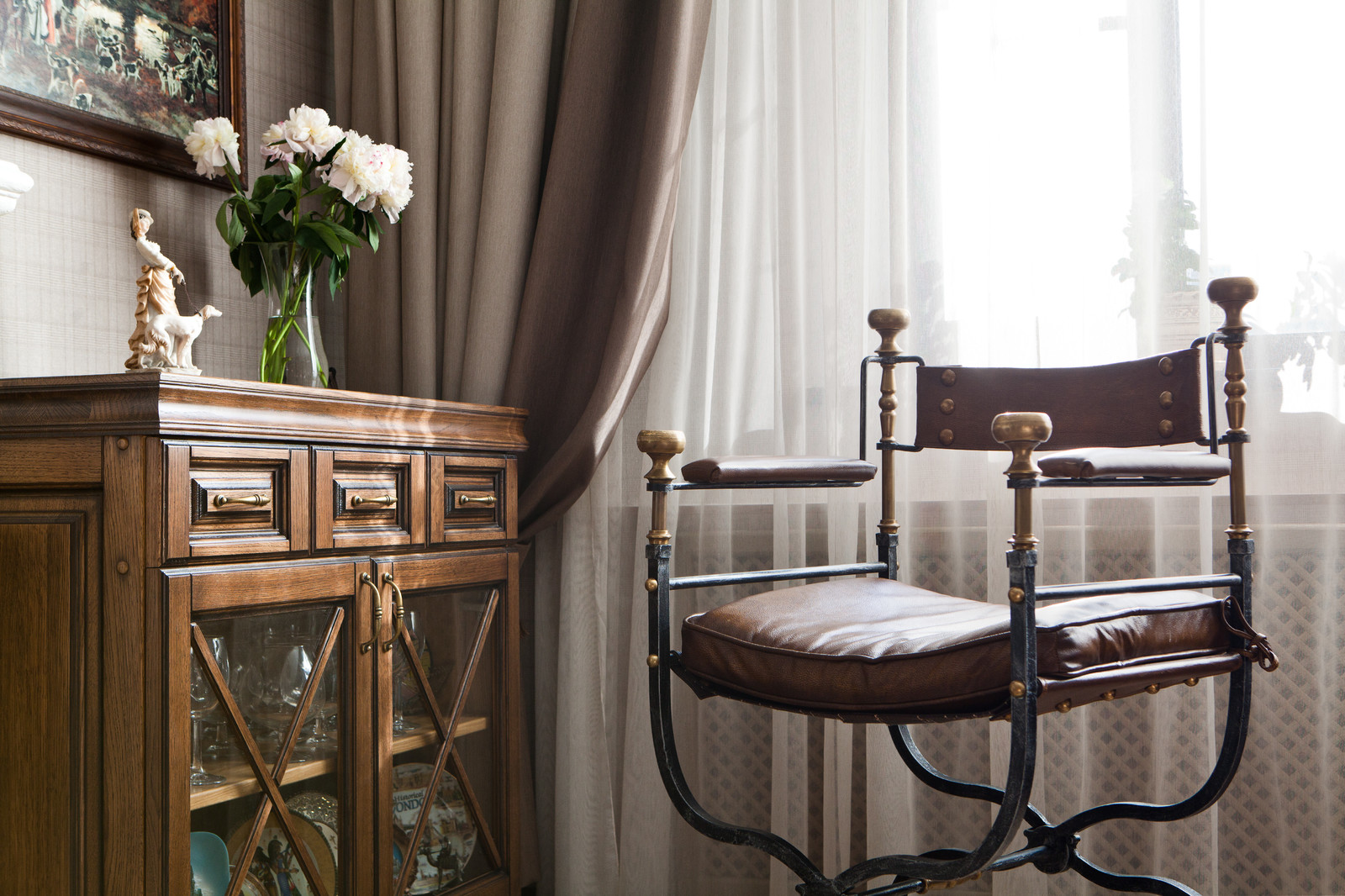 Английский завтрак. Фотосъемка интерьера квартиры в Строгино