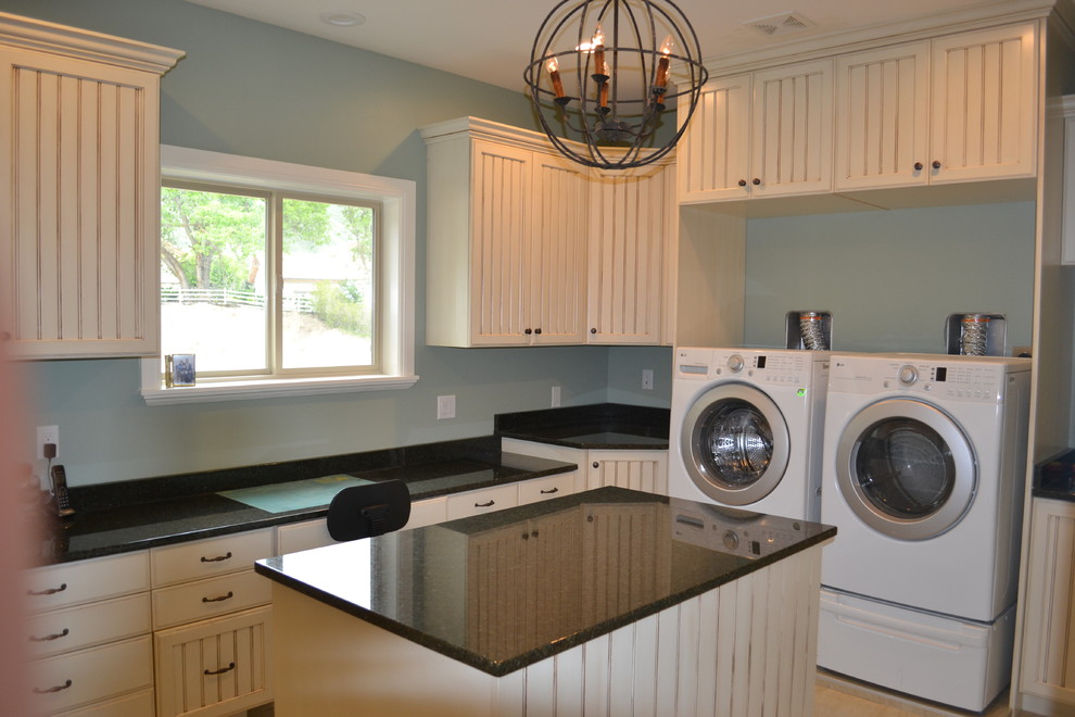 This is an example of a traditional laundry room in Salt Lake City.