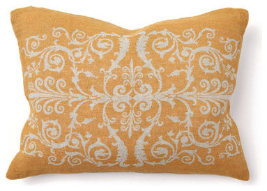 Tuscan Scroll Print Pillow in Golden