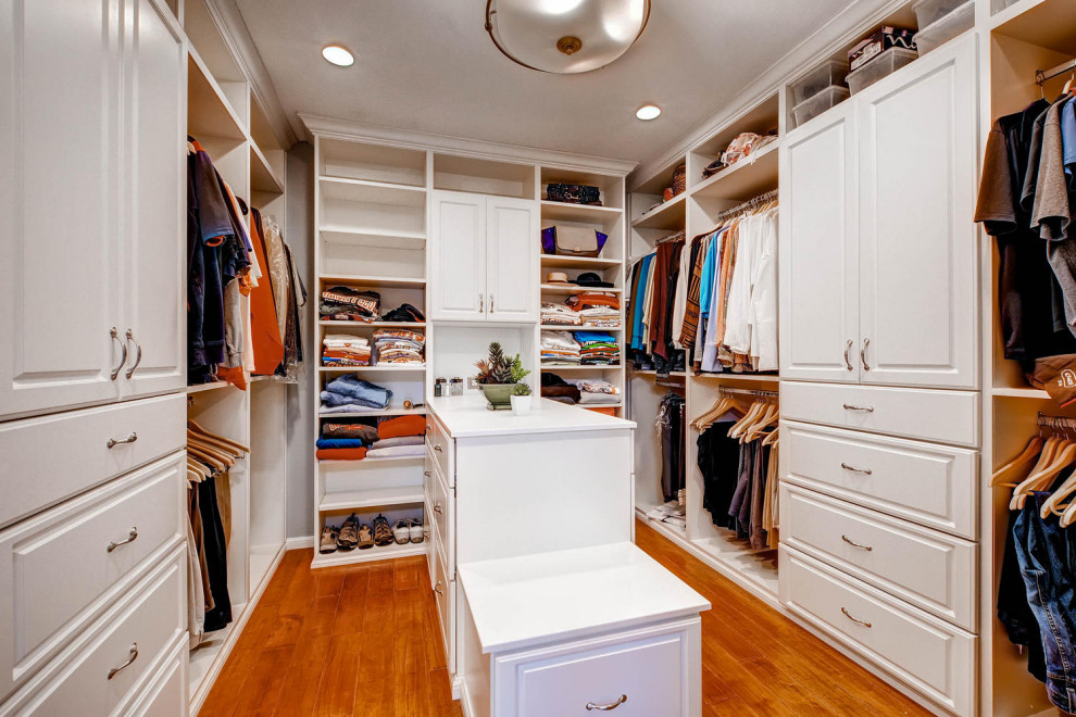 Arcadia Bathroom With Freestanding Tub