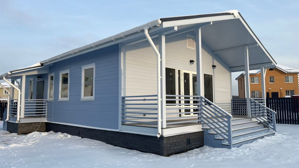 Дом с террасой в скандинавском стиле