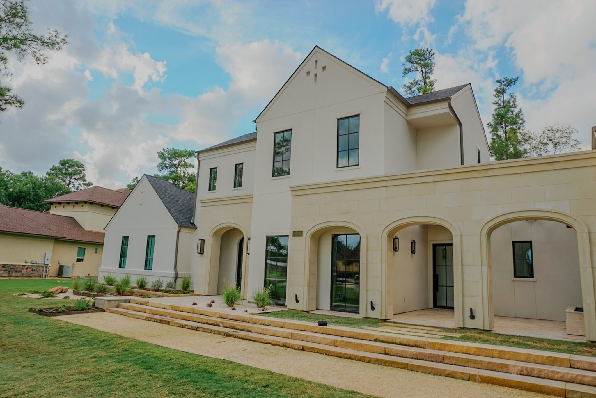 Modern Mediterranean Style Landscape