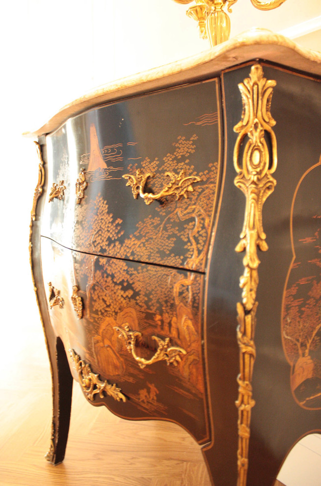 Recreating the Interior of the Chekhov’s Period in a Suburban Residence