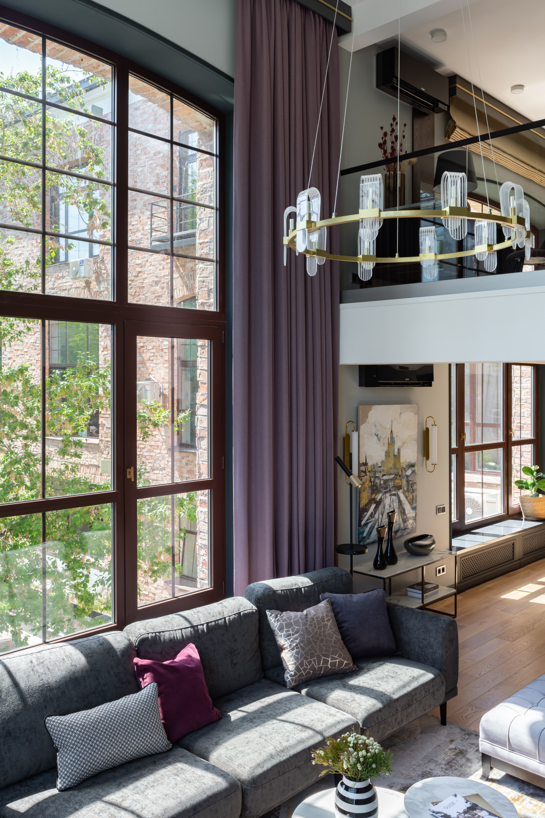 Стилизация двухуровневой квартиры в ЖК Loft Factory