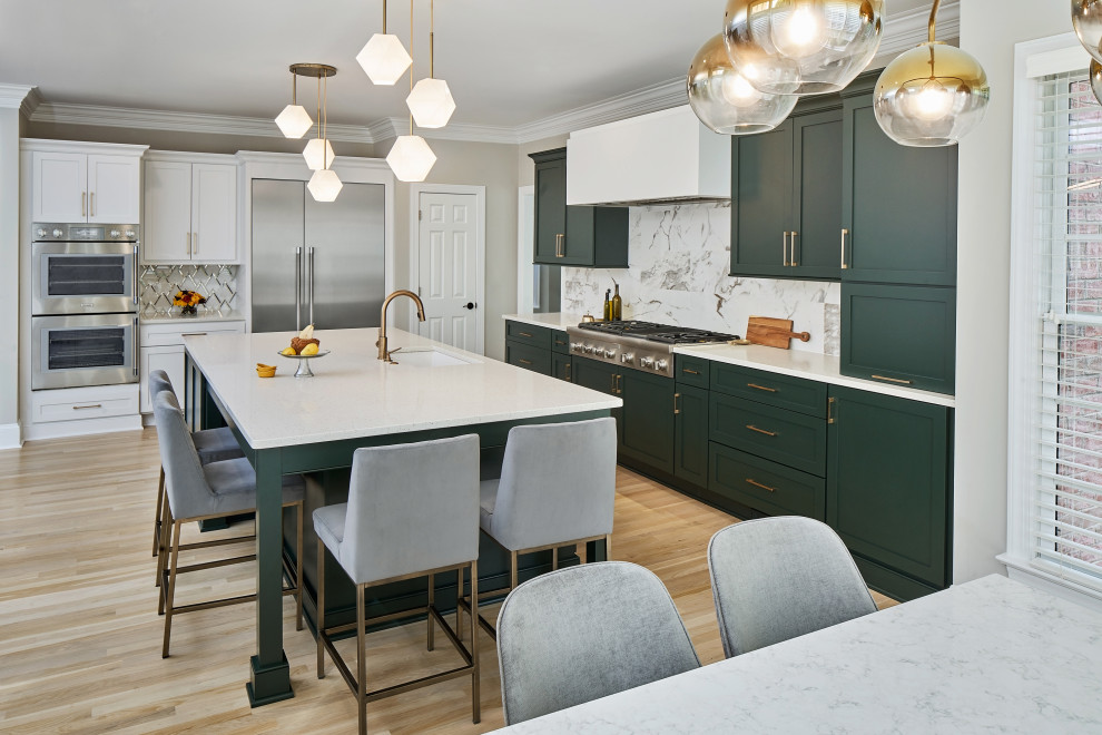 Transitional kitchen photo in Charlotte