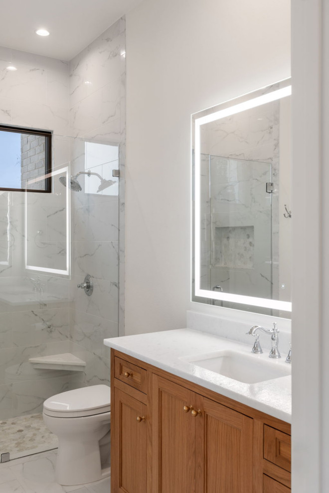 Bathroom - transitional bathroom idea in Dallas