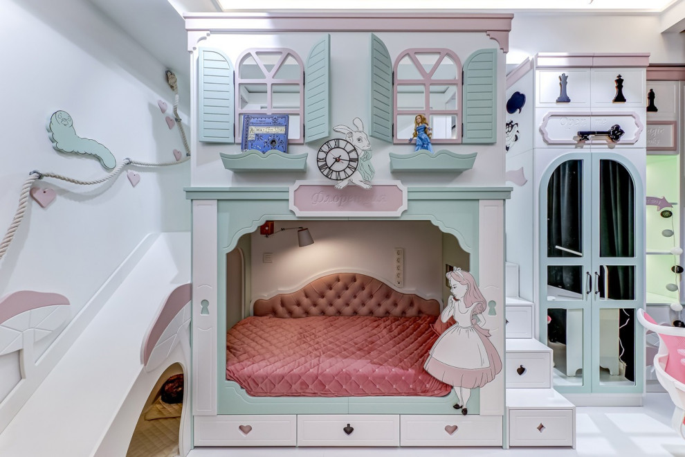 Дизайн-интерьер детской комнаты в стиле "Алиса в стране чудес"