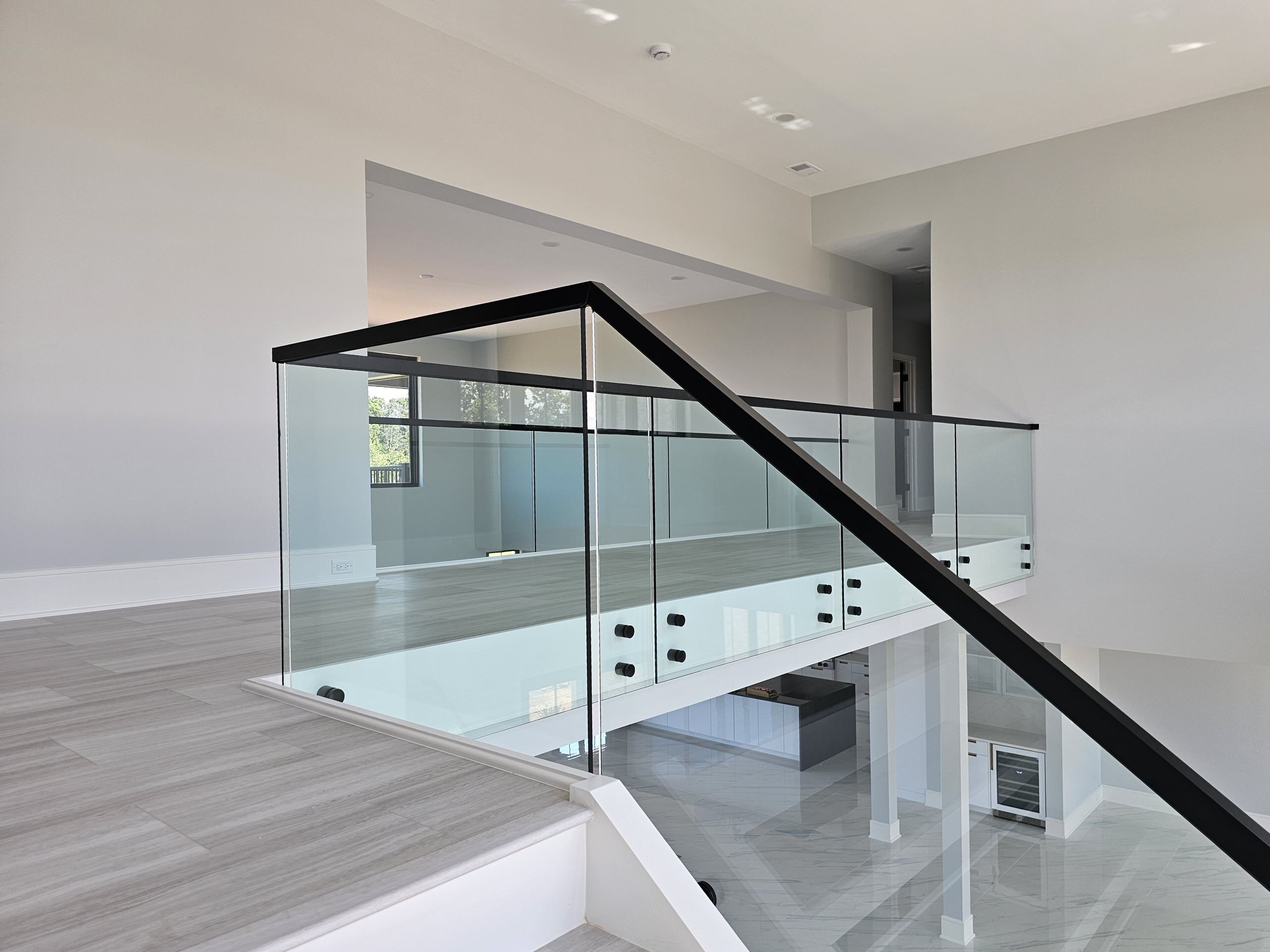 125_Modern Open Rise Stair with Glass Balustrade, Aldie, VA 20105
