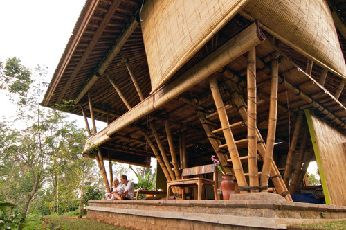 42 Gambar Rumah Kayu Atau Bambu Terbaru