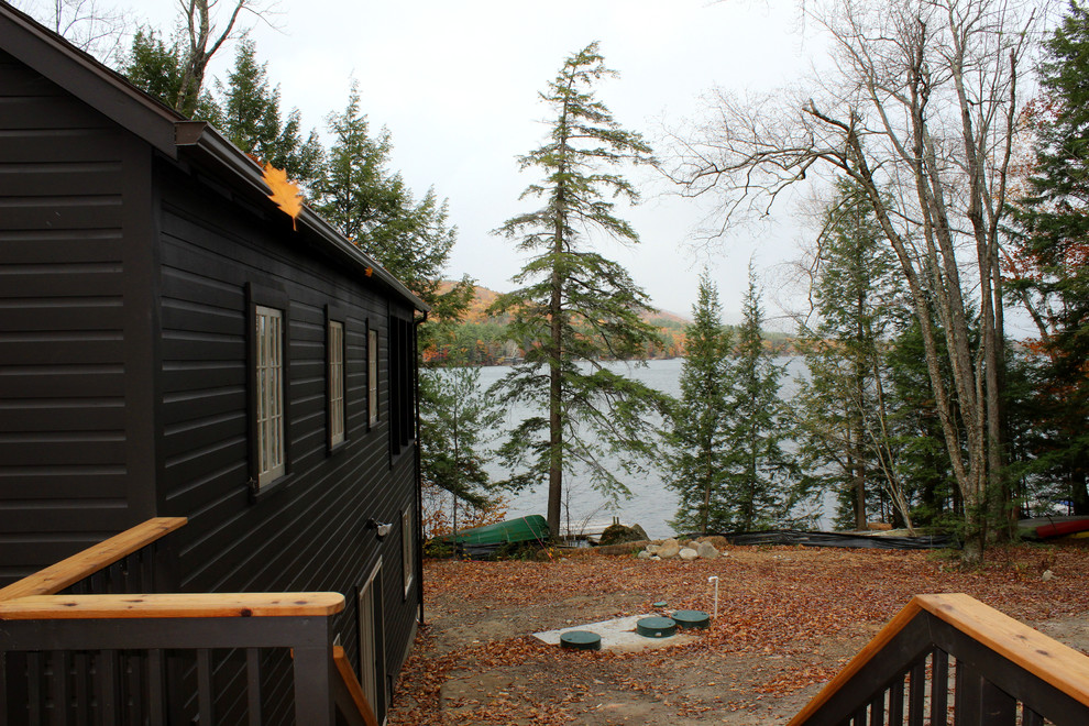 Example of a mountain style exterior home design in Boston