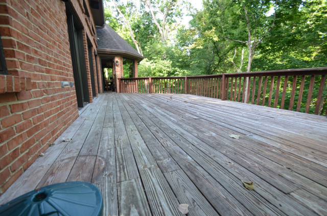Tomasiak american-traditional-terrace