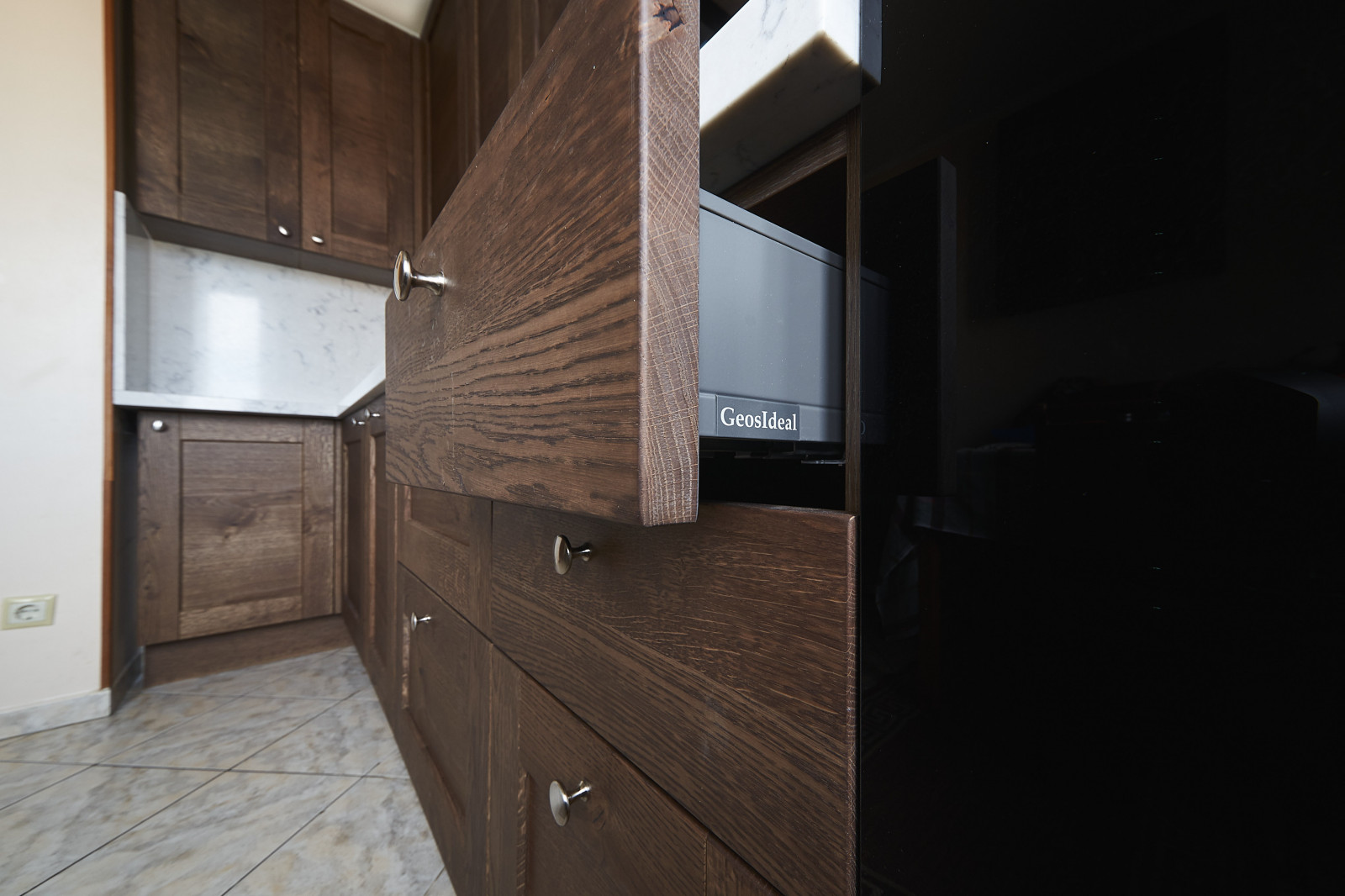 Кухня из массива