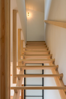 和モダンなおしゃれな階段 壁紙 の画像 75選 22年11月 Houzz ハウズ