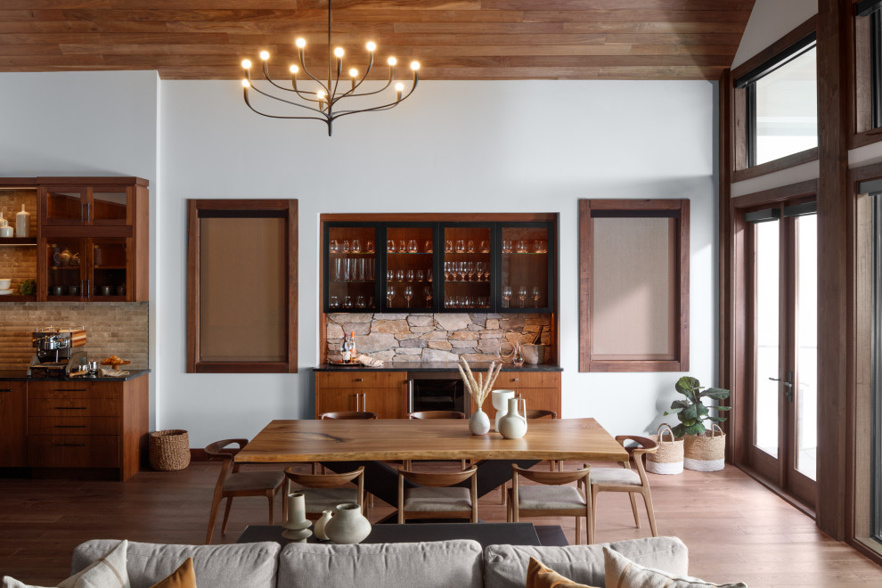 Mid-Century Mountain Retreat