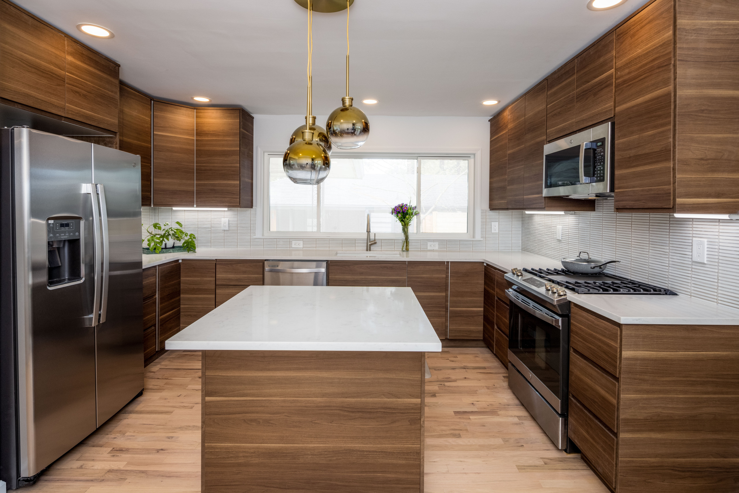 Brookhaven Full Kitchen and Bathroom Remodel