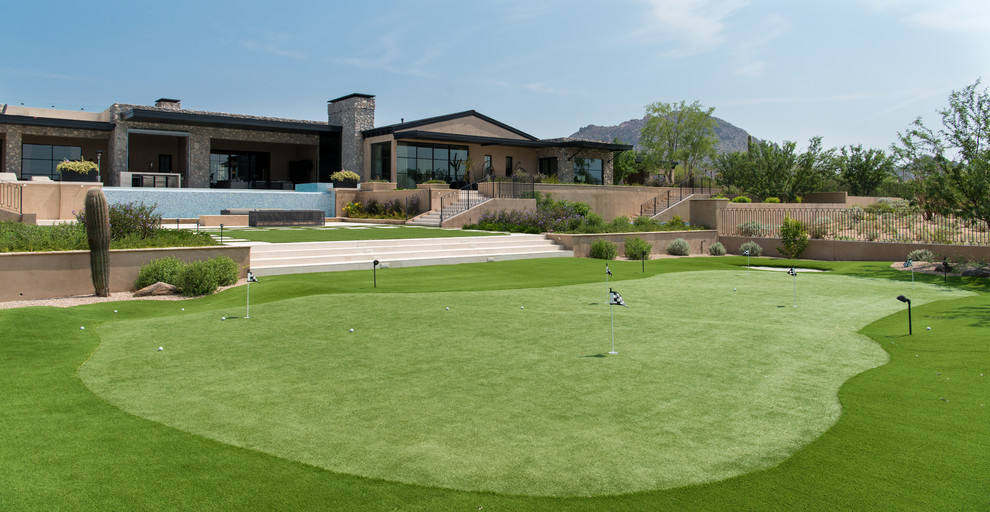 Inspiration for a transitional backyard outdoor basketball/tennis/multi-game court in Phoenix.