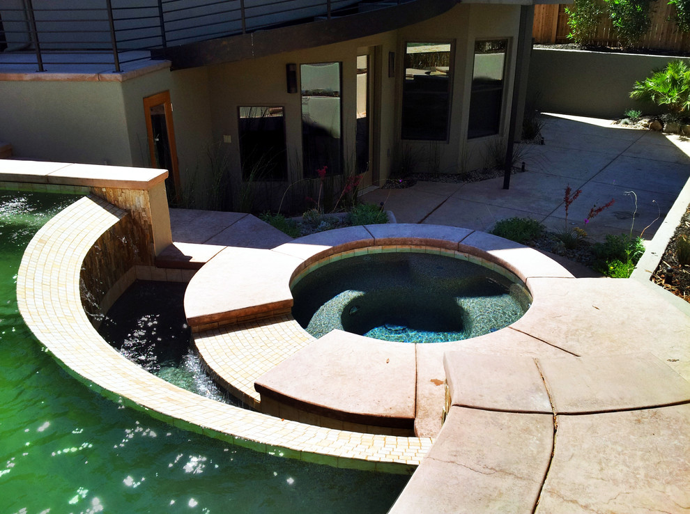 Davis Modern Contemporary