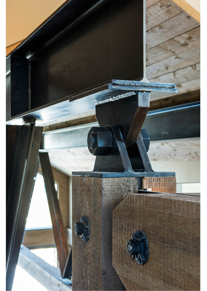 Home design - large rustic home design idea
