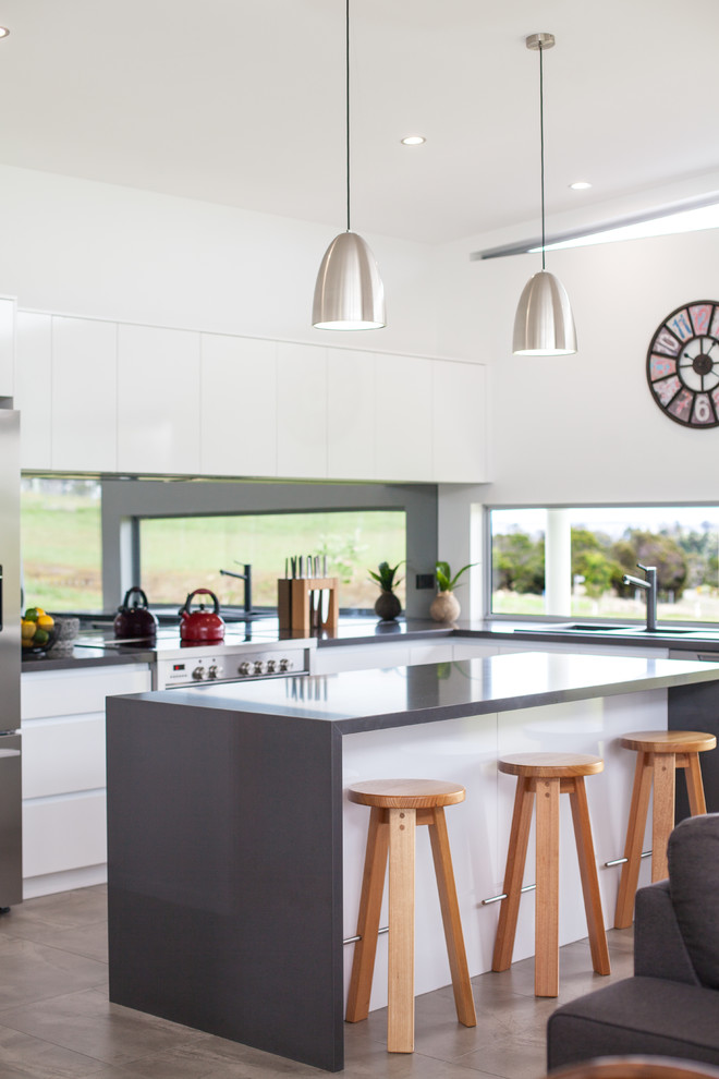 Photo of a contemporary kitchen in Hobart.