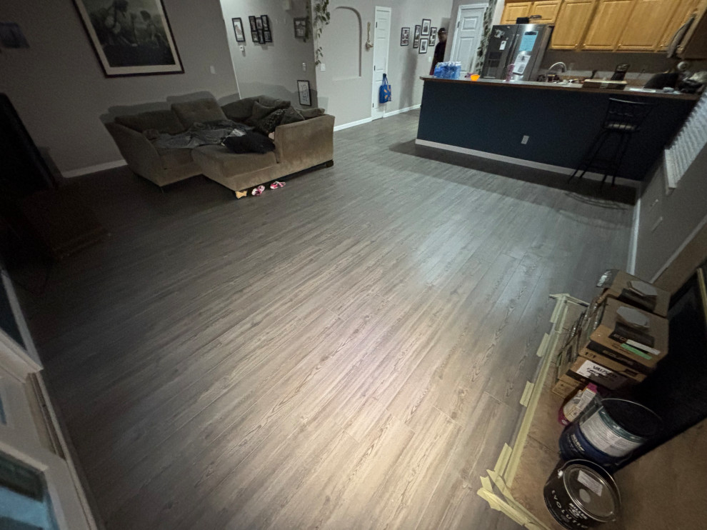 LVP Flooring, Baseboard