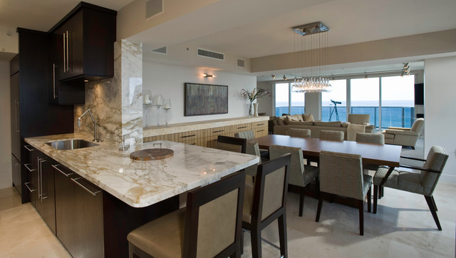 Kitchen contemporaneo-comedor