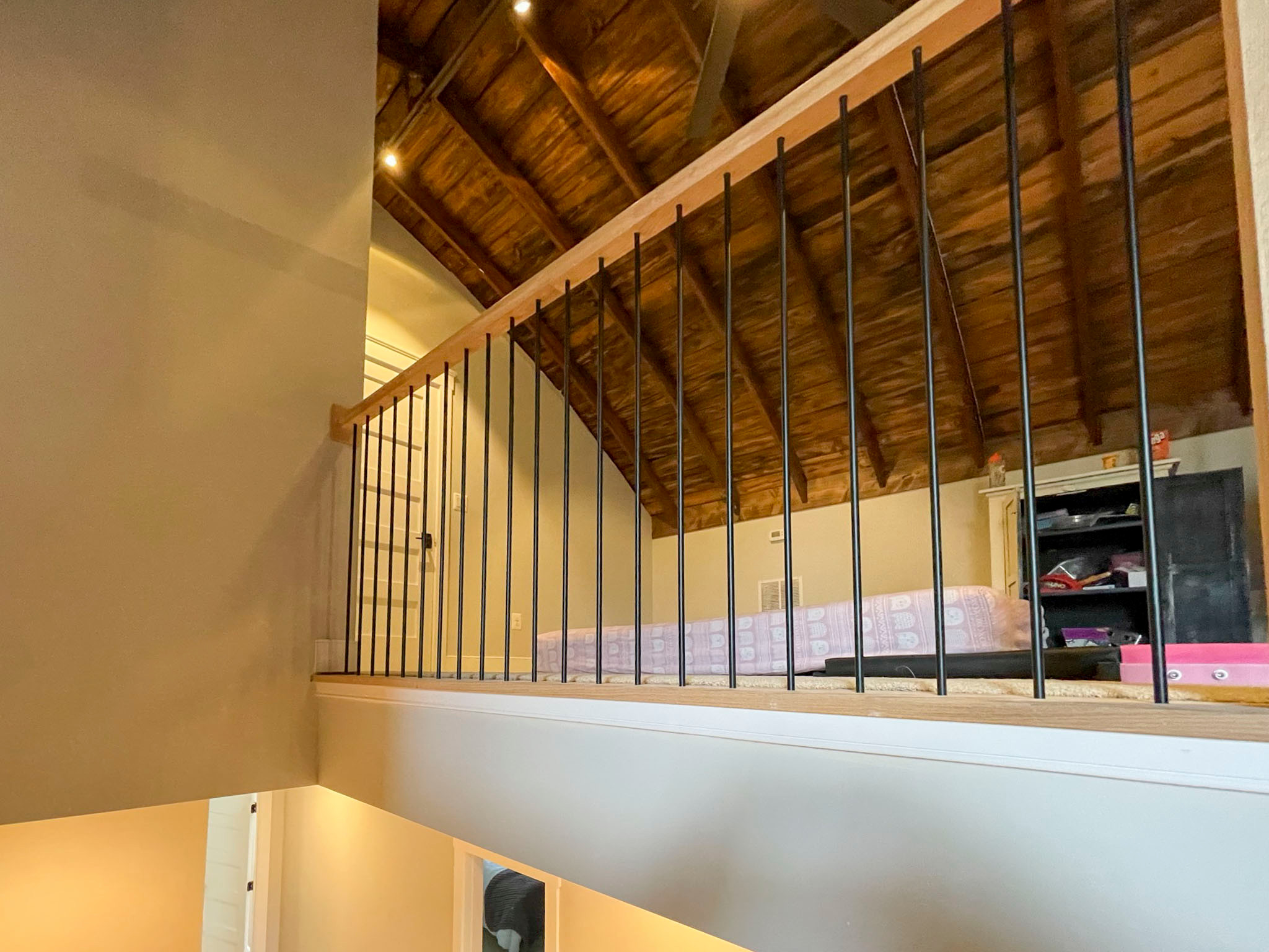 102_Straight-Freestanding Stairs/Landing in Barn Style Home, Leesburg VA 20175