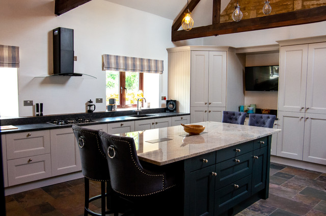 Kitchen design and installation traditional-kitchen