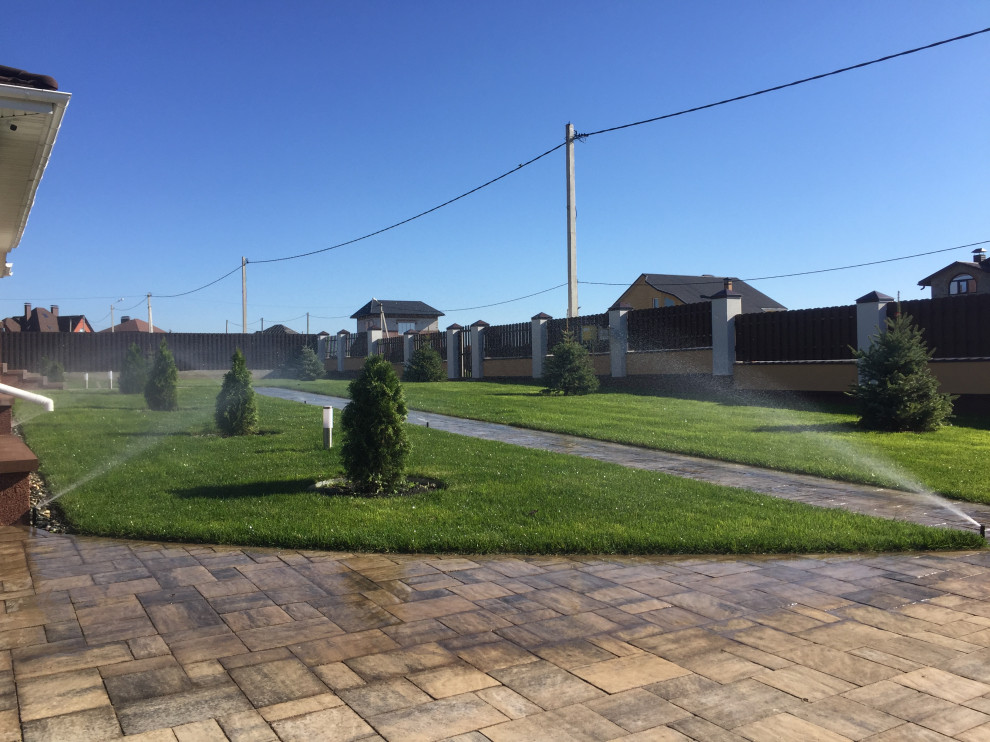 Комсомольский